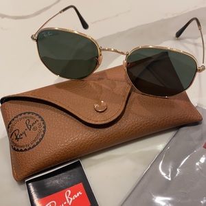 New Ray Ban sunglasses 🕶
